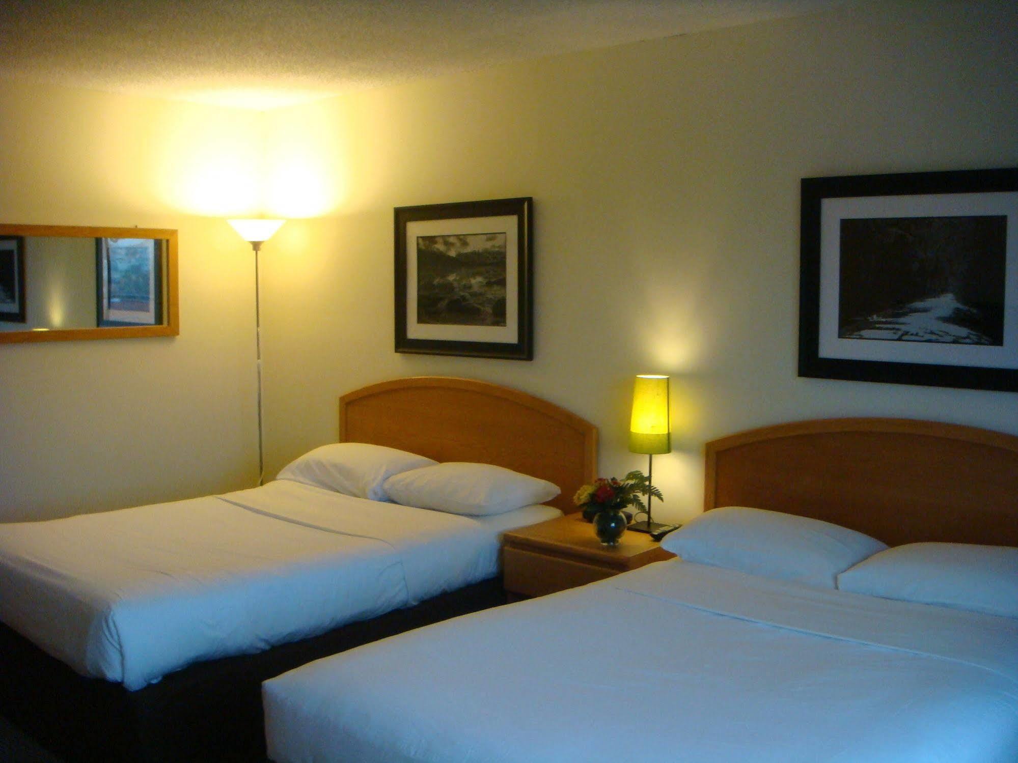 Cassandra Hotel Vancouver Extérieur photo